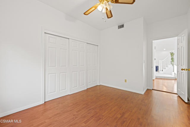 287 Golden Fern Court, Simi Valley CA: https://media.crmls.org/mediaz/068d2653-3224-4e25-a6d7-57eb838b7a21.jpg