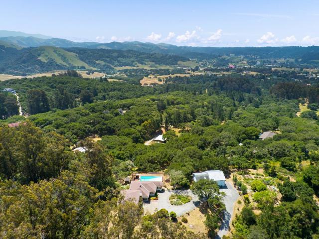 739 Snyder Avenue, Aromas CA: https://media.crmls.org/mediaz/068d8c20-a25e-4f33-a1c5-4447257250f6.jpg