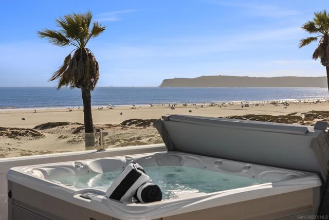 1059 Ocean Blvd, Coronado CA: https://media.crmls.org/mediaz/06934bc2-527b-4926-a585-859f08345fcf.jpg