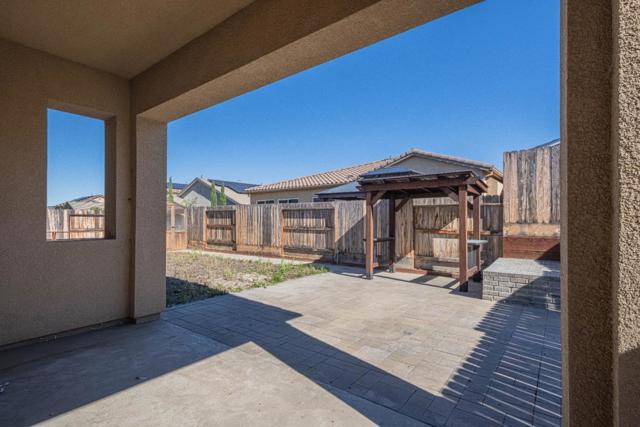 1357 Sunridge Drive, Hollister CA: https://media.crmls.org/mediaz/0695f2f6-18fe-4091-a722-81c4a1429c70.jpg