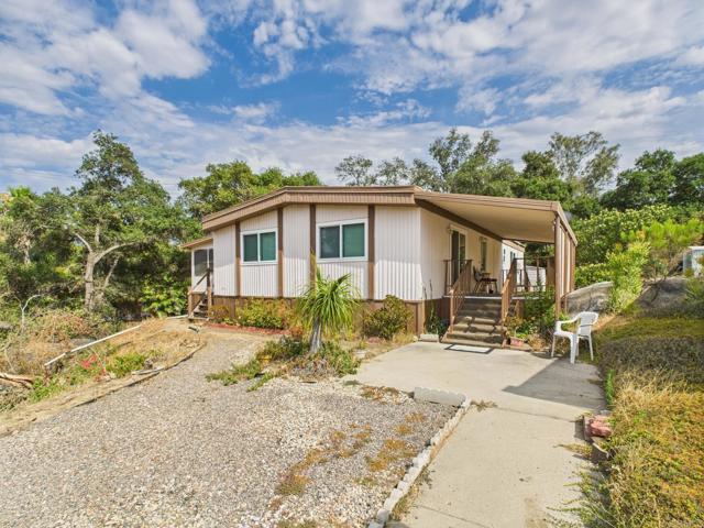 13460 Hwy 8 Business, Lakeside CA: https://media.crmls.org/mediaz/069686b2-6570-4d3c-a35b-6d6df5c8e122.jpg