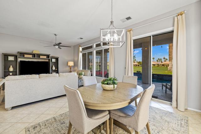 80464 Muirfield Drive, Indio CA: https://media.crmls.org/mediaz/0696af5b-f4c8-4e19-8236-72cfab8368f8.jpg