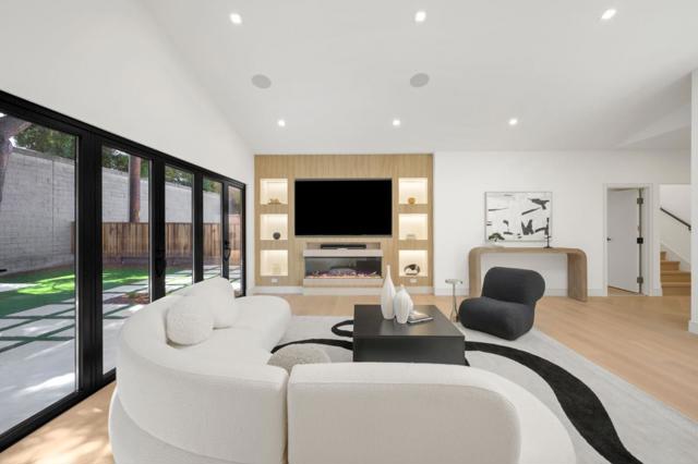 1048 S Daniel Way, San Jose CA: https://media.crmls.org/mediaz/06972350-5639-43c9-97c2-c220015754b3.jpg