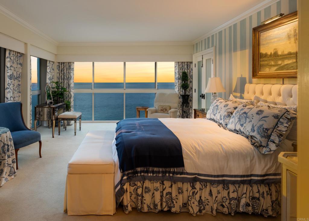 939 Coast Boulevard - photo 17