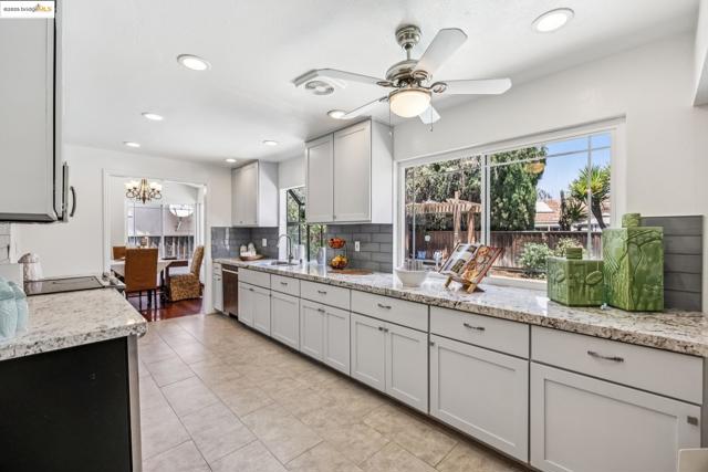 4943 Rice DR, San Jose CA: https://media.crmls.org/mediaz/0698442b-58e2-4e07-89a5-fe3af808cc12.jpg