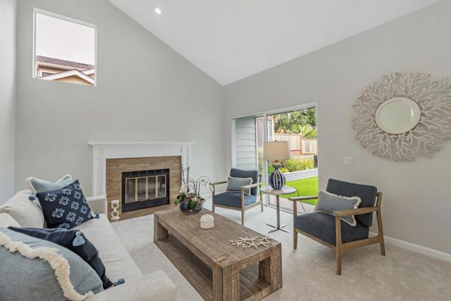 2100 Winged Foot Road, Half Moon Bay CA: https://media.crmls.org/mediaz/0698a97c-4b48-4a14-92b3-b322c145cb48.jpg