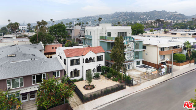 1005 Genesse, West Hollywood CA: https://media.crmls.org/mediaz/069907c5-8406-4986-96ab-c31fed4bc481.jpg