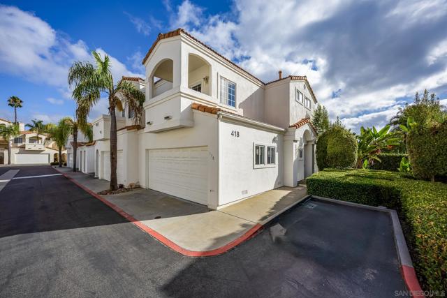 418 W San Marcos Blvd, San Marcos CA: https://media.crmls.org/mediaz/06992ac5-d153-4b0f-8ebc-b5bdfab762bf.jpg