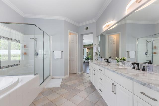 2209 Eucalyptus Ave, Escondido CA: https://media.crmls.org/mediaz/069a6b2f-6e4c-460e-807e-2c0f59828d3c.jpg