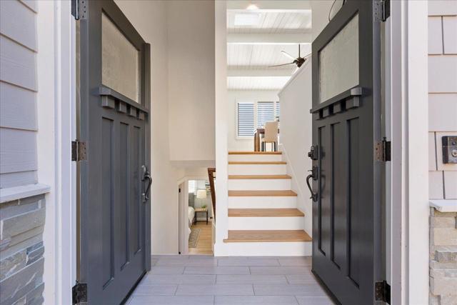 45 Shelford Avenue, San Carlos CA: https://media.crmls.org/mediaz/069b4e2e-3e6d-4dcc-8bd0-4d51ce9df70e.jpg