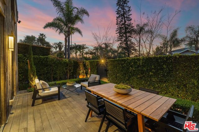 752 Palms Boulevard photo 3