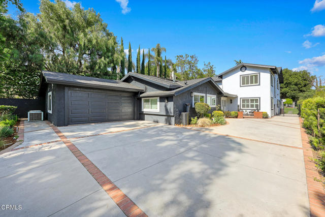 Image 8 of 76 For 4754 Palm Drive