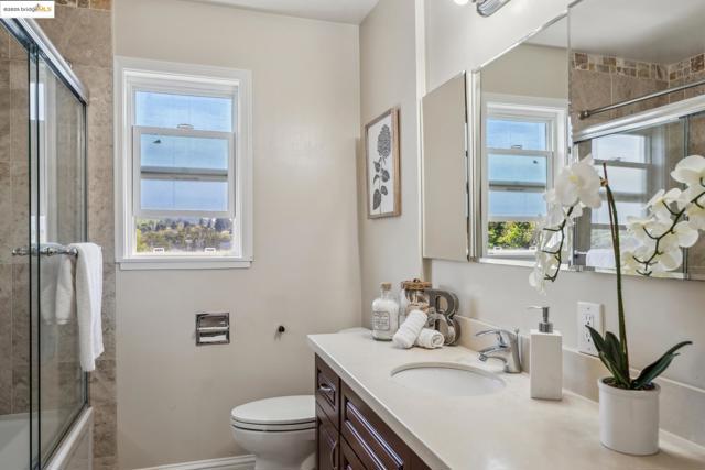 4545 Gregory Way, Richmond CA: https://media.crmls.org/mediaz/069ccf4c-b377-46d5-a5b6-7ad629fb130f.jpg