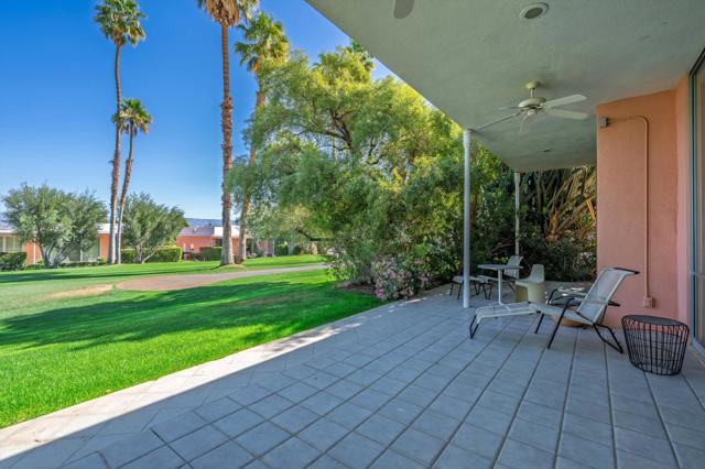 47314 Abdel Circle, Palm Desert CA: https://media.crmls.org/mediaz/069ce184-187b-4395-a2b9-e0b794e97361.jpg