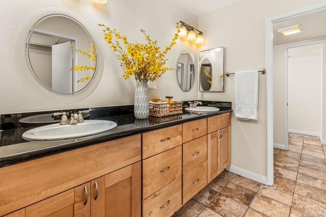 Detail Gallery Image 12 of 24 For 2920 Briarwood Rd #I-1,  Bonita,  CA 91902 - 2 Beds | 1/1 Baths