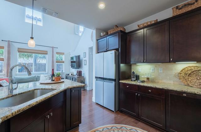 17210 Logan Street,  CA: https://media.crmls.org/mediaz/069ebe42-16a4-4957-9824-ba1bc44dc8a9.jpg