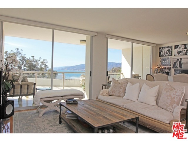 201 Ocean Avenue 306P Santa Monica, California Unobstructed ocean views from every room. Unit feels like a private home with the convenience of a full service building. Brand new hardwood floors throughout. Remodelled Bathrooms and Kitchen . Building is a full service building with Spa, Fitness Center, Valet Parking, Heated Pool, Sun Deck, Banquet Room, Doorman, Control Access, Reception Desk and more, Building is a Co-op with an underlying corporate loan.HOA dues are approximately $1461.83, the monthly interest is $1689.57. Total is$3151.40. Buyer to verify with Ocean Towers with Ocean Towers Housing Management and shall not rely upon any representation from agent or seller.Unit is also for lease.