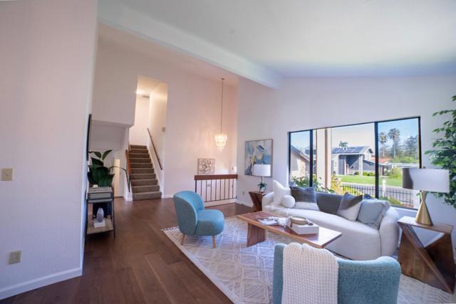 4652 Fairway Drive, Rohnert Park CA: https://media.crmls.org/mediaz/06a08a5a-df93-48b4-a5ff-45e0ac5f6b00.jpg