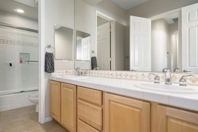 68 Via Del Pienza, Rancho Mirage CA: https://media.crmls.org/mediaz/06a13854-19d8-42b1-9e45-440f309a0797.jpg