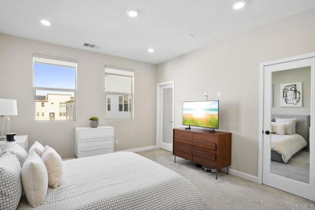16755 Coyote Bush Drive, San Diego CA: https://media.crmls.org/mediaz/06a1564b-1dea-4531-b607-a8b14a0585ec.jpg