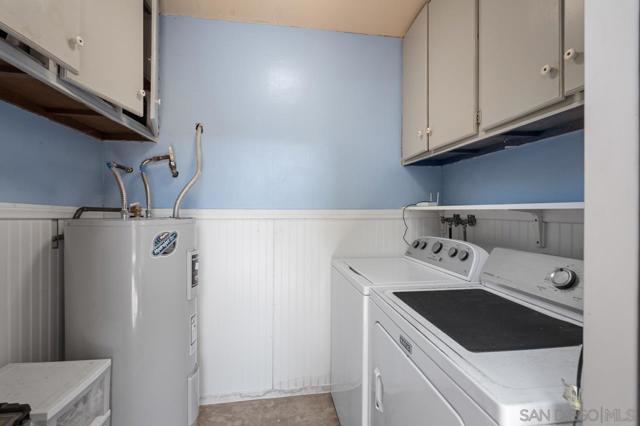 10155 Caminito Volar, San Diego CA: https://media.crmls.org/mediaz/06a1918b-dc95-4d0a-8383-4ee65ce5e9aa.jpg