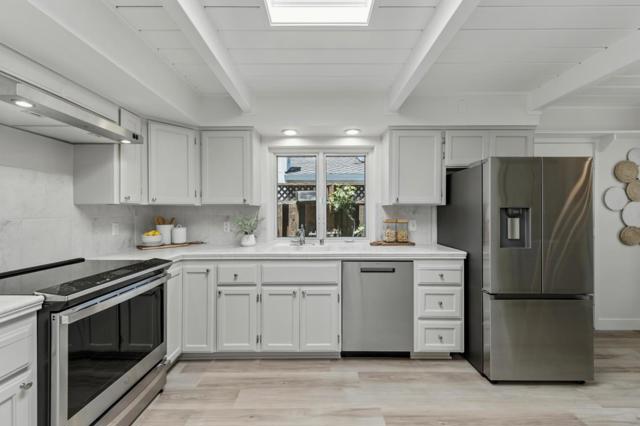 666 Georgia Avenue, Palo Alto CA: https://media.crmls.org/mediaz/06a289ae-3ea6-48df-9adc-2a6c29510544.jpg