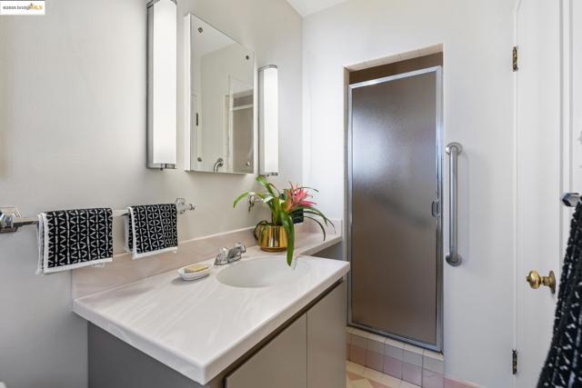 256 Cambridge Ave, Kensington CA: https://media.crmls.org/mediaz/06a4f302-6c4e-452f-8e15-d3c1b218226f.jpg