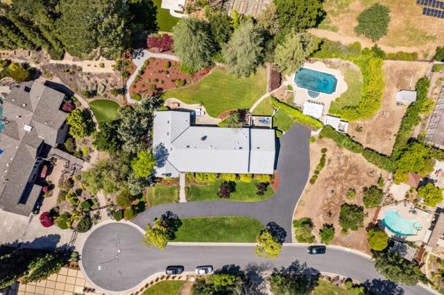 18561 Arbolado Way, Saratoga CA: https://media.crmls.org/mediaz/06a54203-b28d-4f59-ba06-70e1b2b1bcfd.jpg