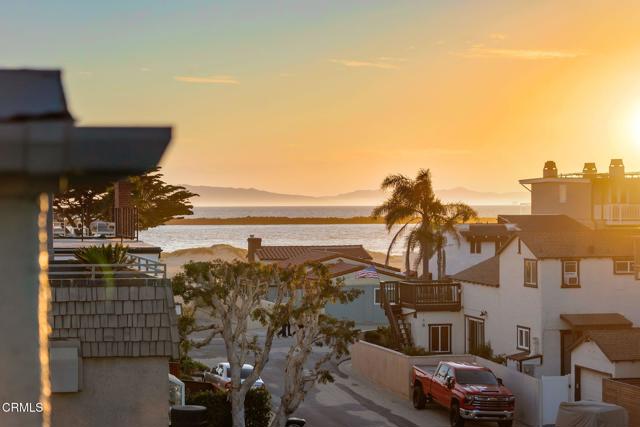 Detail Gallery Image 35 of 45 For 124 San Clemente Ave, Oxnard,  CA 93035 - 3 Beds | 3 Baths