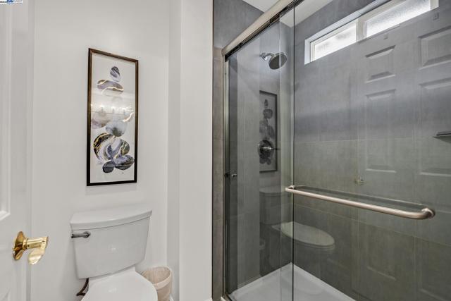 3641 Shenandoah Ct, Pleasanton CA: https://media.crmls.org/mediaz/06a919d5-9c0e-4336-96ee-6626c10d0e6c.jpg
