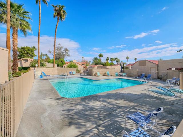 70100 Mirage Cove Drive, Rancho Mirage CA: https://media.crmls.org/mediaz/06ac4141-3d95-4ac0-a6cd-5e974a22758c.jpg