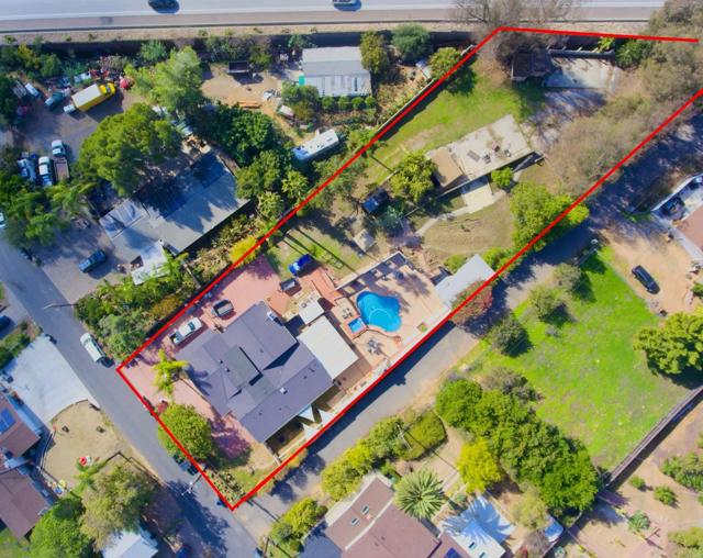1971 Bernardo Avenue, Escondido CA: https://media.crmls.org/mediaz/06ac8c82-81a9-4a74-a5ec-710155d7a8b4.jpg