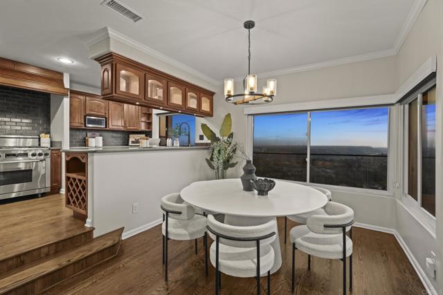 5968 Caminito De La Taza, San Diego CA: https://media.crmls.org/mediaz/06aca68f-44ed-4296-9949-7ef0de210a78.jpg