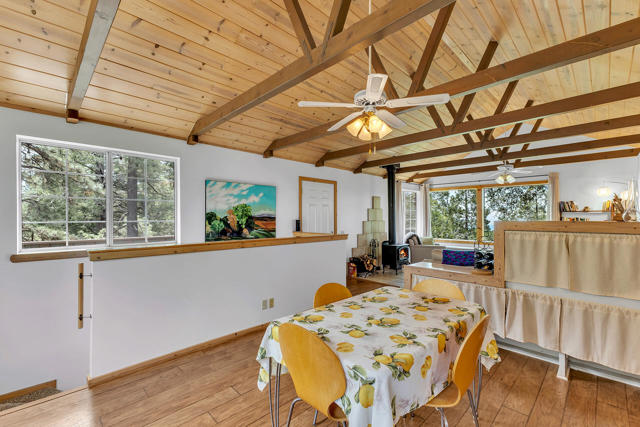 52365 Pine Ridge Road, Idyllwild CA: https://media.crmls.org/mediaz/06ae3bf3-0300-4f72-890e-2b30762e1916.jpg