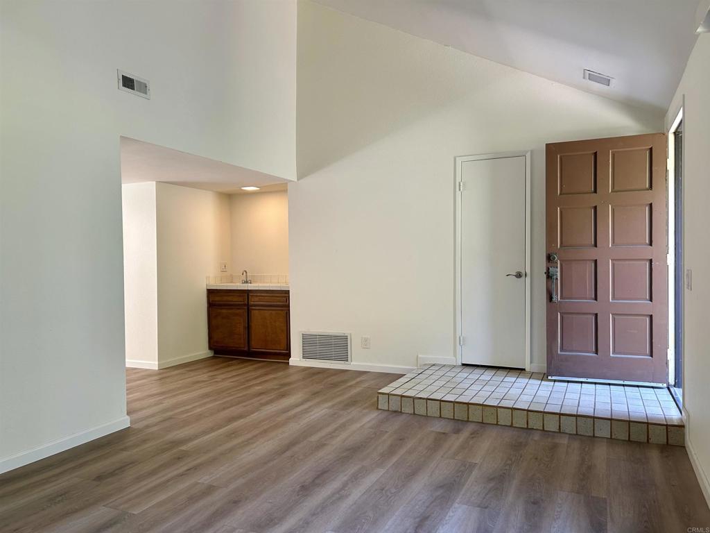 2162 Palmer Drive - photo 2