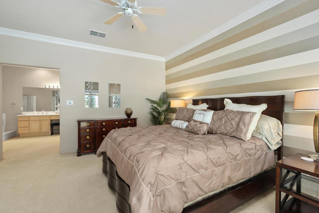99 Kavenish Drive, Rancho Mirage CA: https://media.crmls.org/mediaz/06aee8d6-6840-424b-9b32-a93f0b68307c.jpg