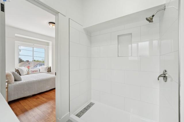 2155 42nd ave, Oakland CA: https://media.crmls.org/mediaz/06af0f9b-3761-4f31-abe1-c41513a0d7ac.jpg