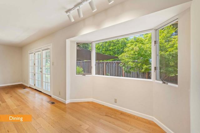 1516 Wistaria Lane, Los Altos CA: https://media.crmls.org/mediaz/06afaeac-a530-4f8f-94e0-cdb5d3715296.jpg