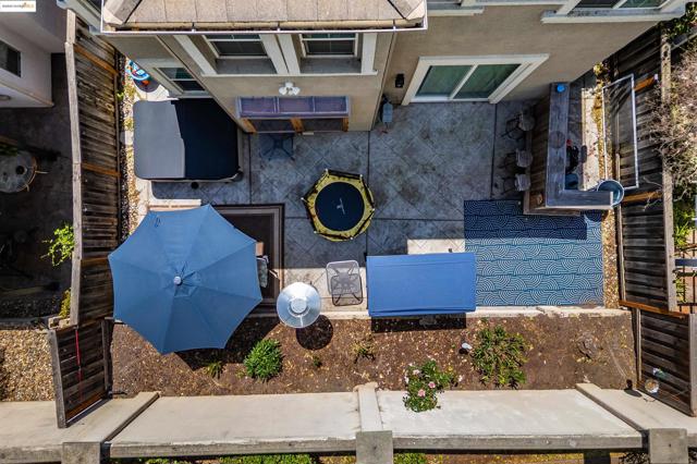 569 Primitivo Ct, Fairfield CA: https://media.crmls.org/mediaz/06affcc5-0403-48f8-bb62-4da6d2dafb5e.jpg
