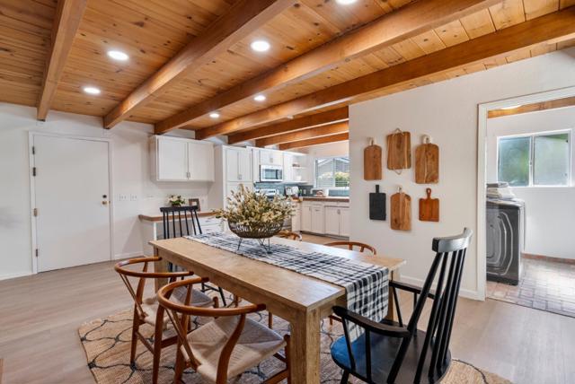 50 Florence Court, Hollister CA: https://media.crmls.org/mediaz/06b0d25a-485c-4428-a923-ebf9f03a603d.jpg