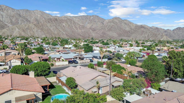 Image 58 of 64 For 52680 Avenida Martinez