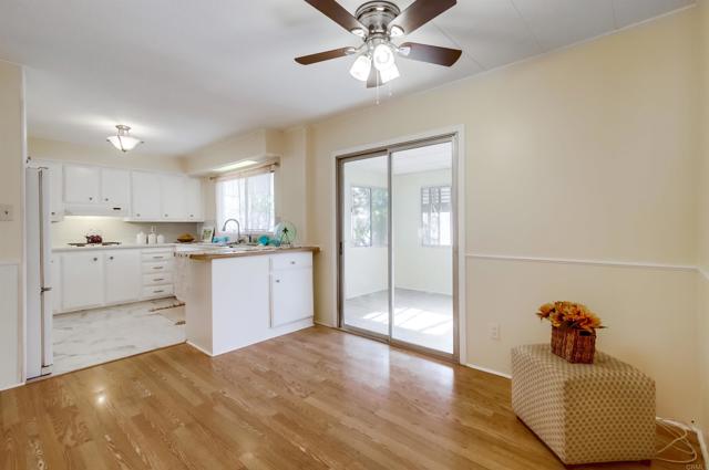 Detail Gallery Image 18 of 51 For 24 Bahia Ln, Oceanside,  CA 92058 - 2 Beds | 2 Baths