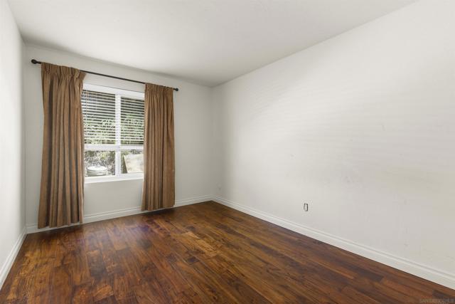 1510 Orangeview Dr, Encinitas CA: https://media.crmls.org/mediaz/06b24ace-d14e-452a-92f2-a97b909f1436.jpg