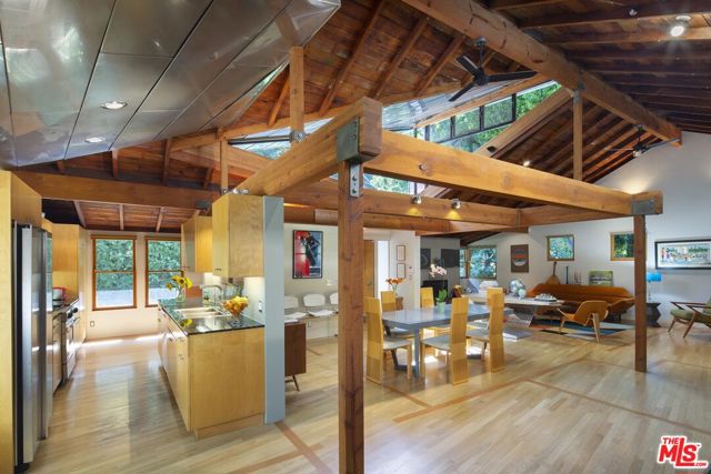 Drew Fenton | 10335 Oletha Lane Los Angeles CA | MLS: 7455546