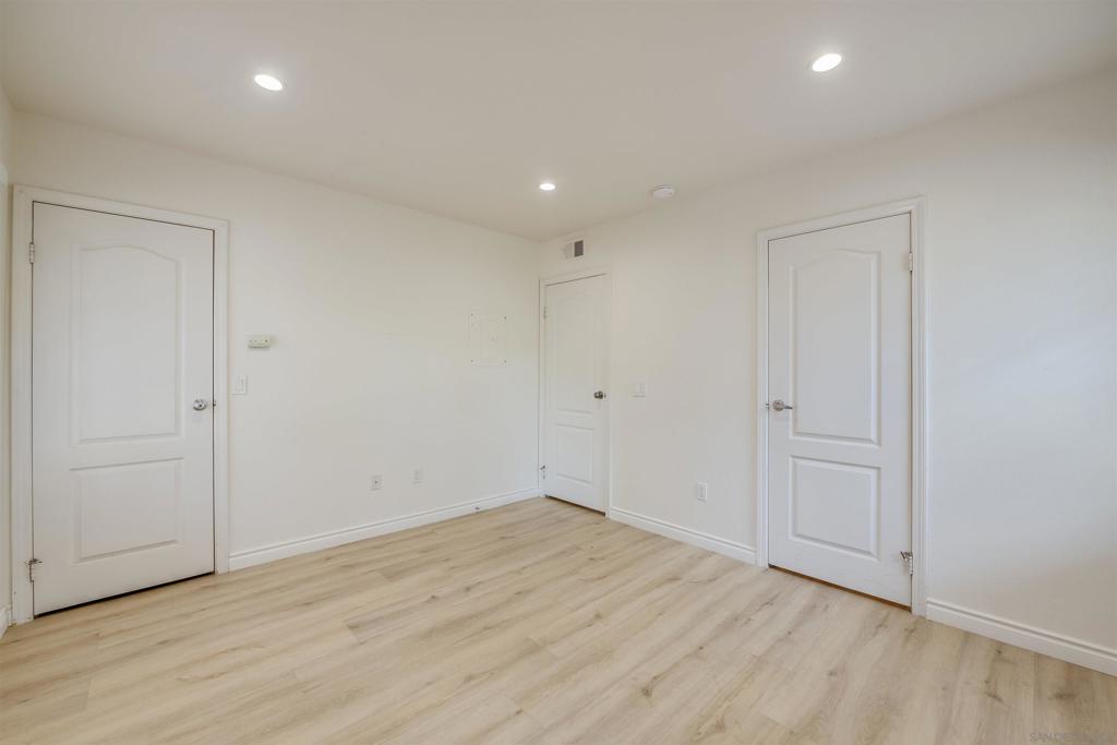 12051 Alta Carmel Ct - photo 8