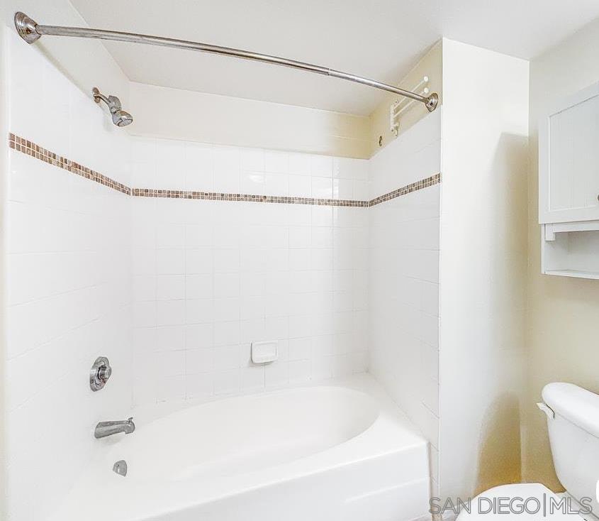 2400 5th Ave - photo 9