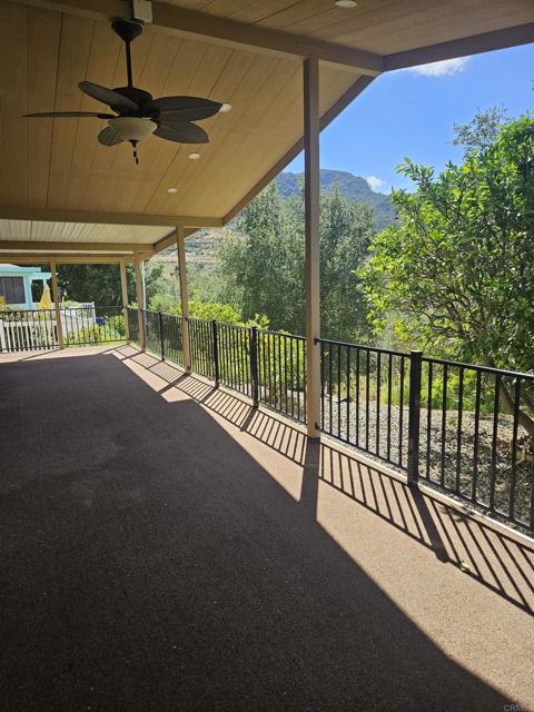 Detail Gallery Image 2 of 16 For 8975 Lawrence Welk Dr #326,  Escondido,  CA 92026 - 2 Beds | 2 Baths