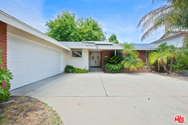 1527 Valley High Avenue photo 4