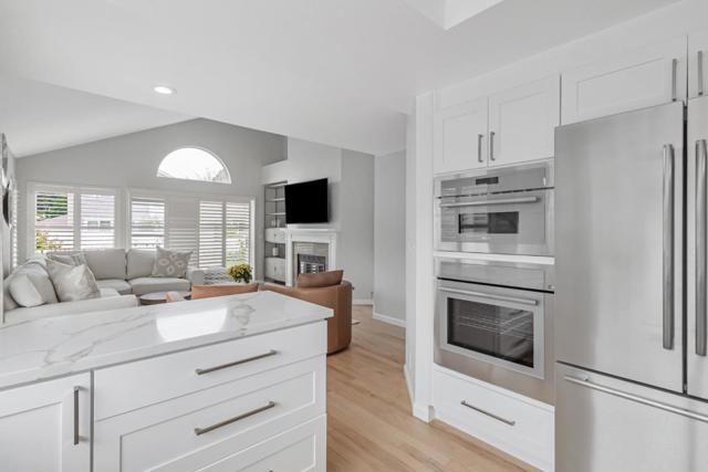 2100 Winged Foot Road, Half Moon Bay CA: https://media.crmls.org/mediaz/06b6c4e6-86ef-4ac8-983c-e7e9a74cfd07.jpg