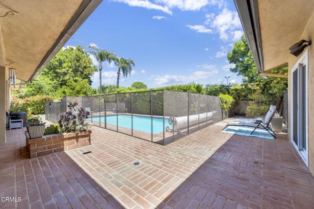 Detail Gallery Image 36 of 50 For 9816 Calvin Avenue, Northridge,  CA 91324 - 6 Beds | 4/2 Baths